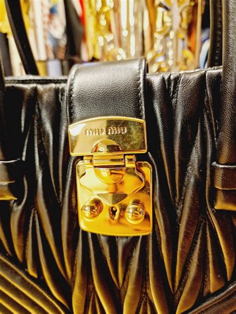 miu miu taschen auf raten kaufen|miumiu tasche nappa.